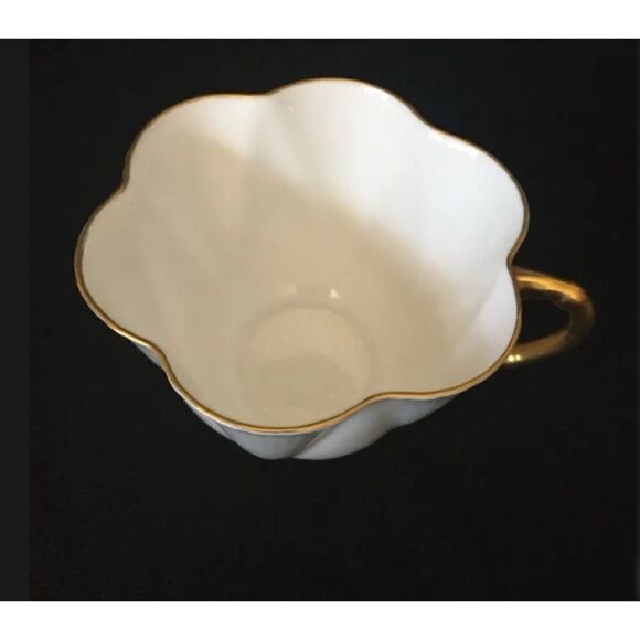 Vintage White Regency Shelley Teacup & Saucer With Gold Trim Dainty - Picture 2 of 6
